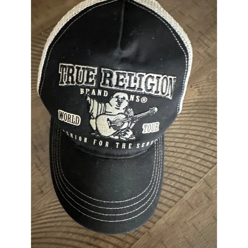 True Religion World Tour Buddha Trucker Hat Mesh Snapback Black Off-White Y2K